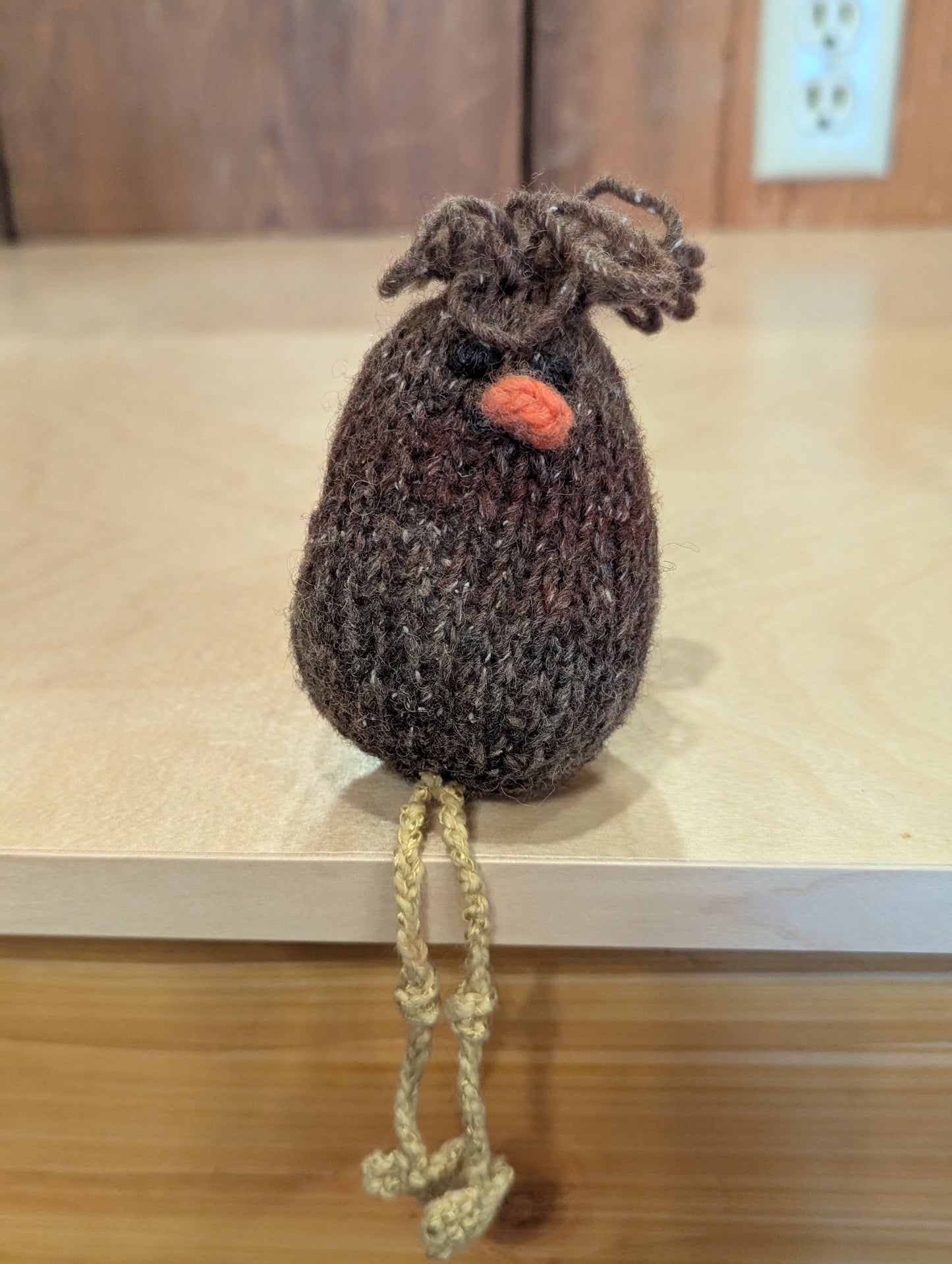 Decor: Three Chickies