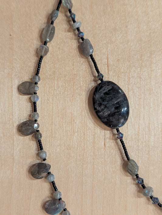 Necklace: Labradorite and Crystal set