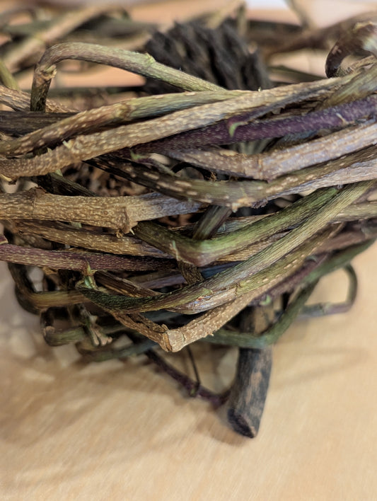 Sculpture: Nest, Ivy