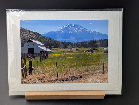Greeting card with a photograph of Mt Shasta