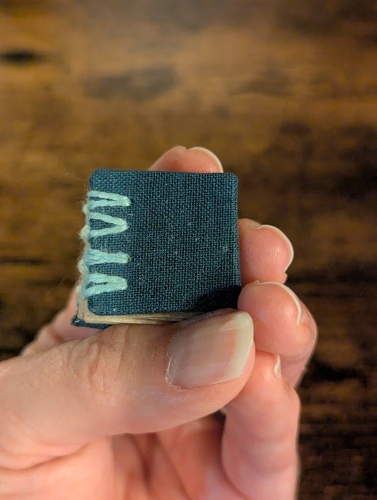 Mini mini book, green