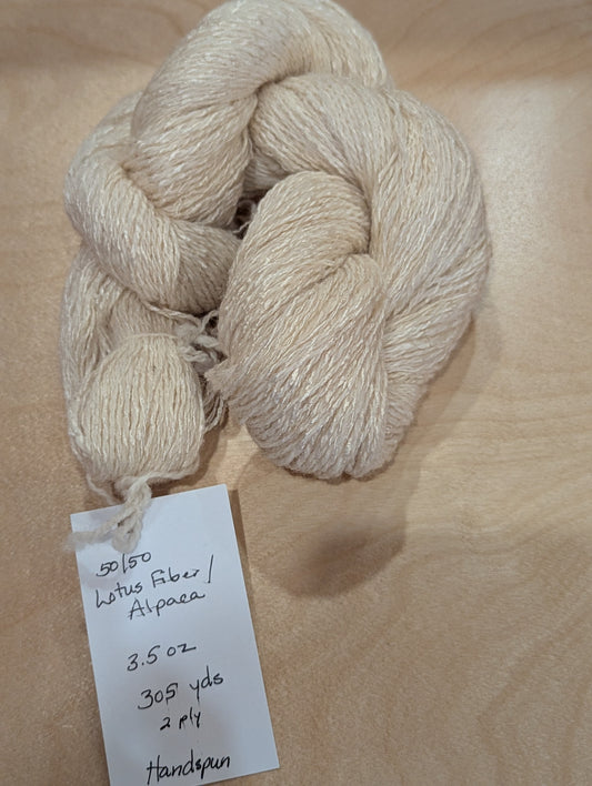 Handspun 50% Lotus fiber, 50% Alpaca 305 yds, 3.5 oz