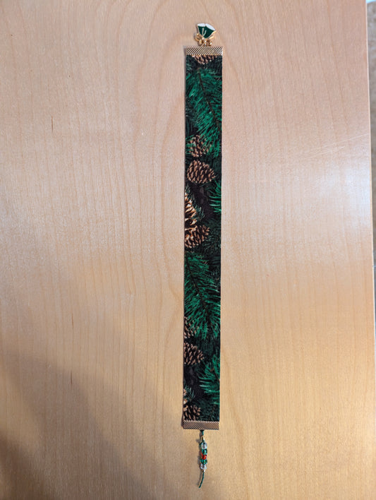Bookmark: Pinecones bookmark DIY kit