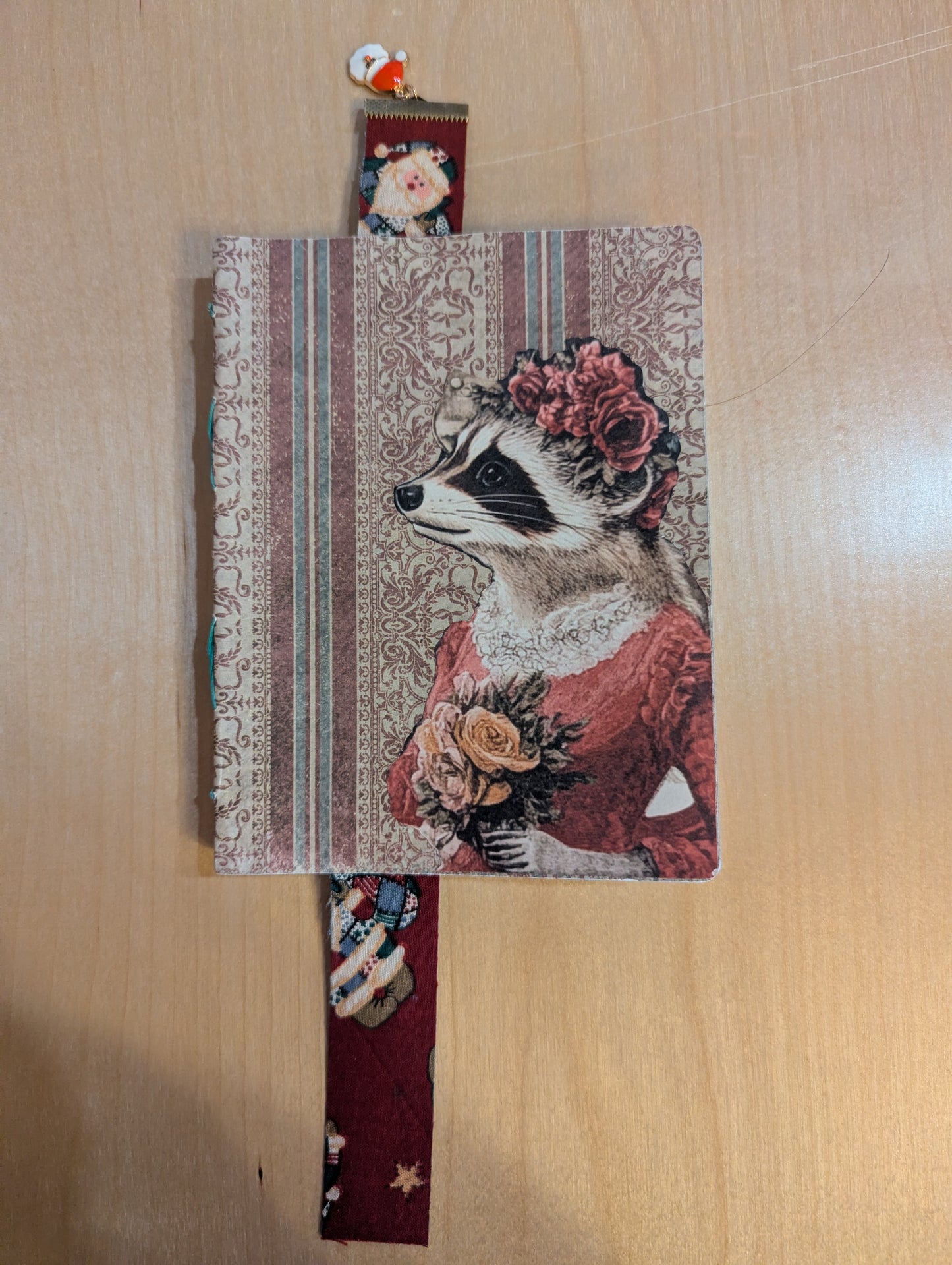 Bookmark: Cozy Santa bookmark DIY kit